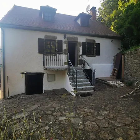 Chez Nicole Et Patrick *